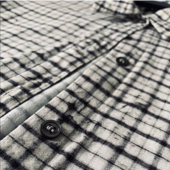 Theory Super Soft Flannel Shirt - Picture 7 of 7